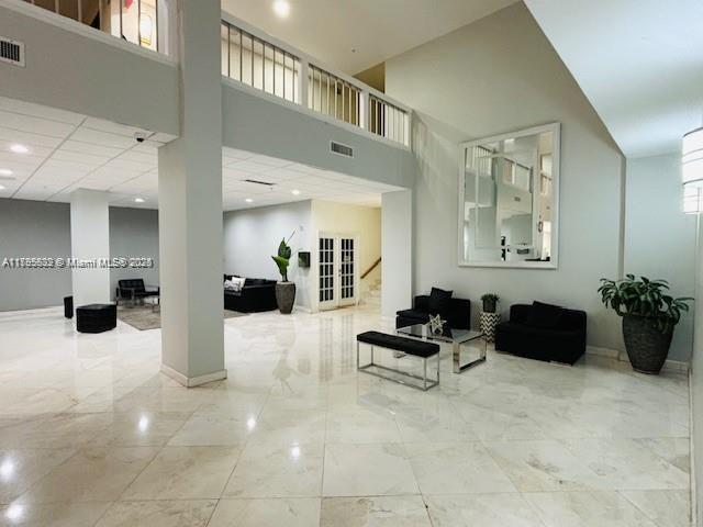2780 NE 183rd St #810, Aventura, Florida image 2