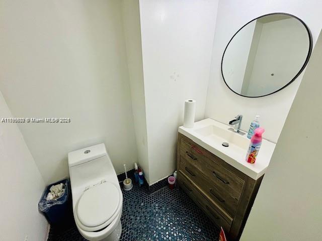 Listing Photo 8