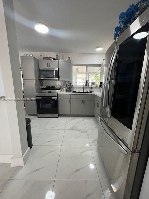 18732 NW 10th Ct, Miami Gardens, Florida image 23