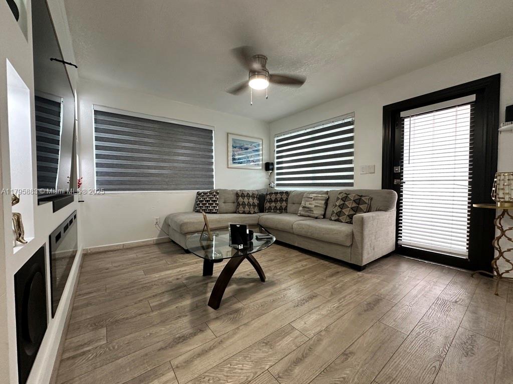 468 E 50th St, Hialeah, Florida image 4