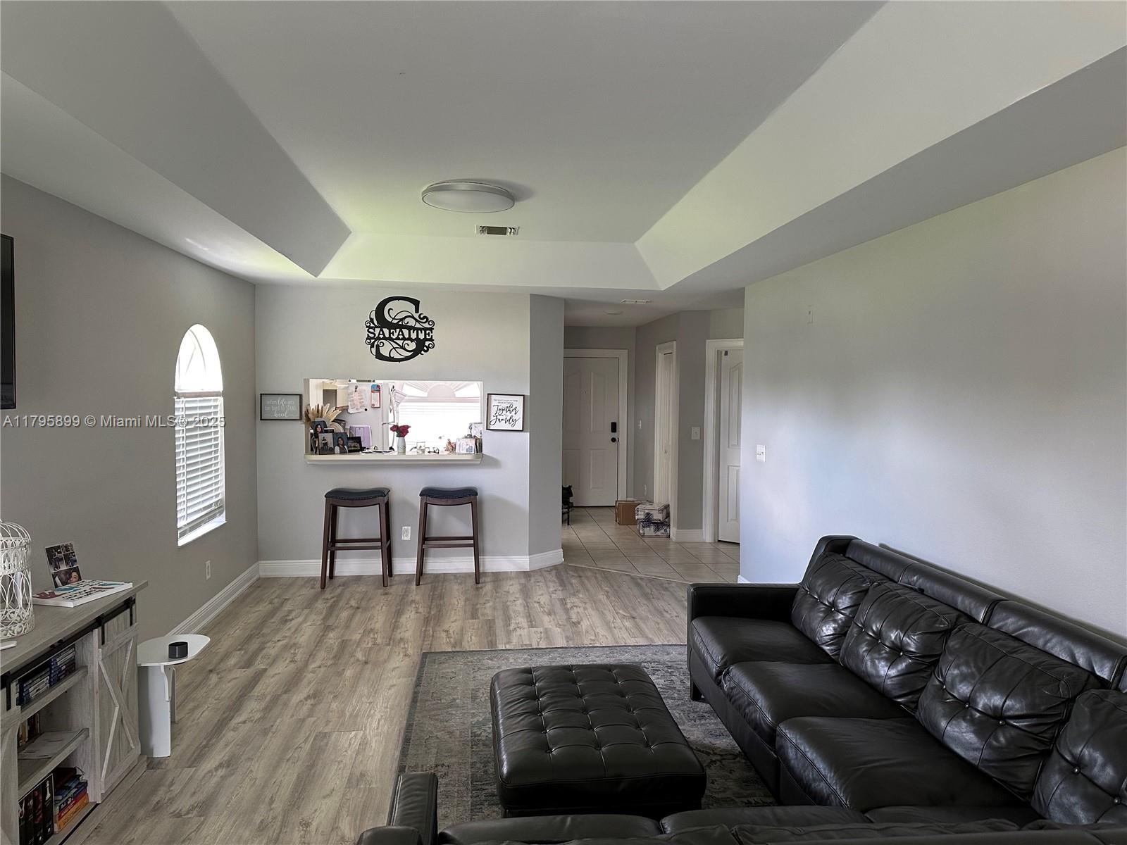 575 Augusta Boulevard #8, Naples, Florida image 6