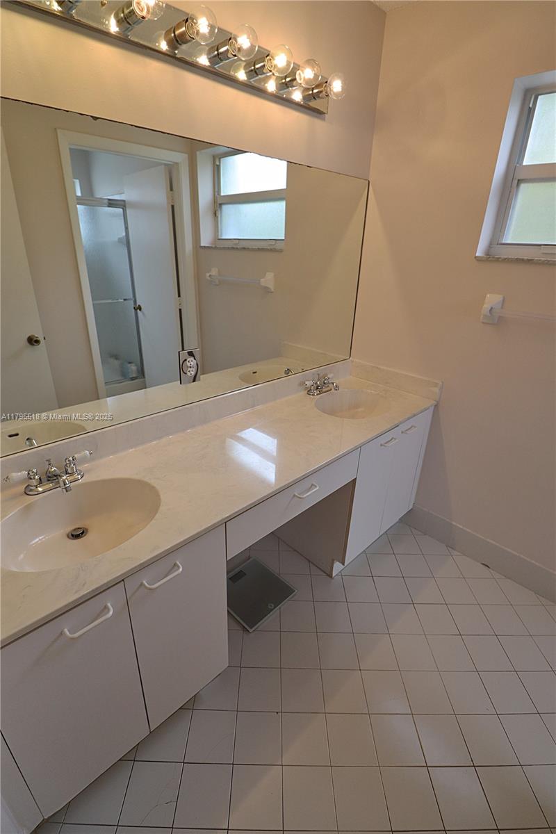 1427 NW 154th Ln, Pembroke Pines, Florida image 23