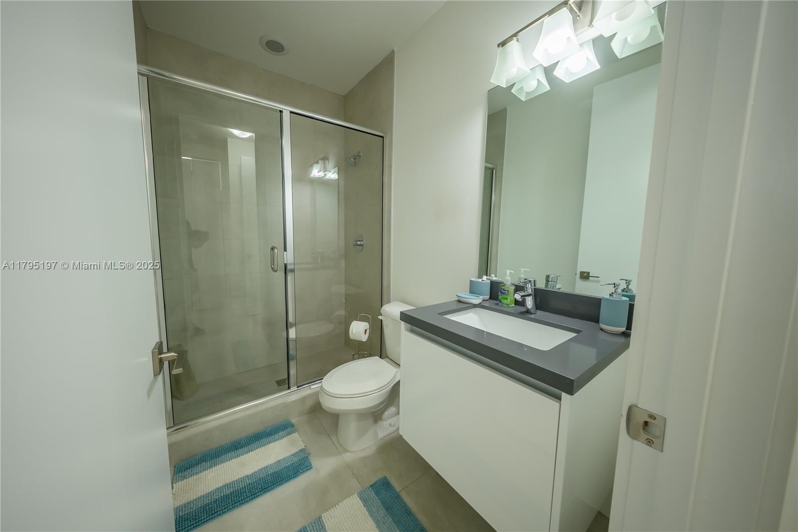 10126 NW 76th Ter, Doral, Florida image 25