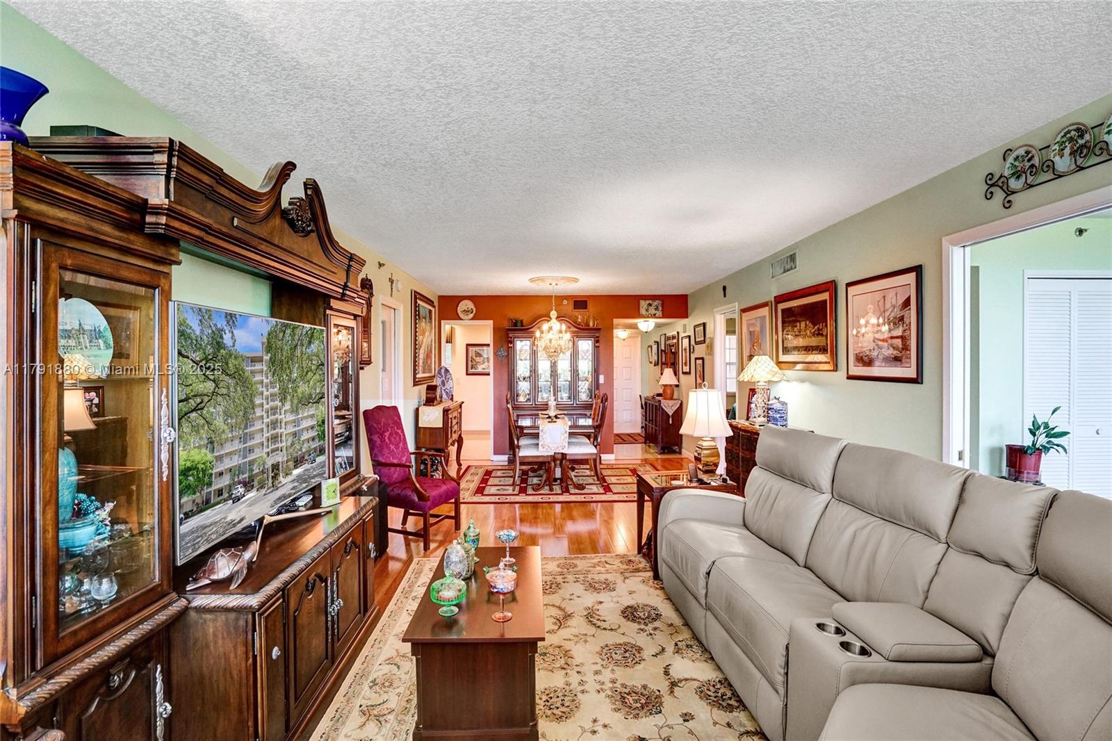 3520 Oaks Way #308, Pompano Beach, Florida image 11