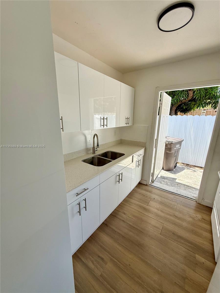 709 13th St, West Palm Beach, Florida image 19
