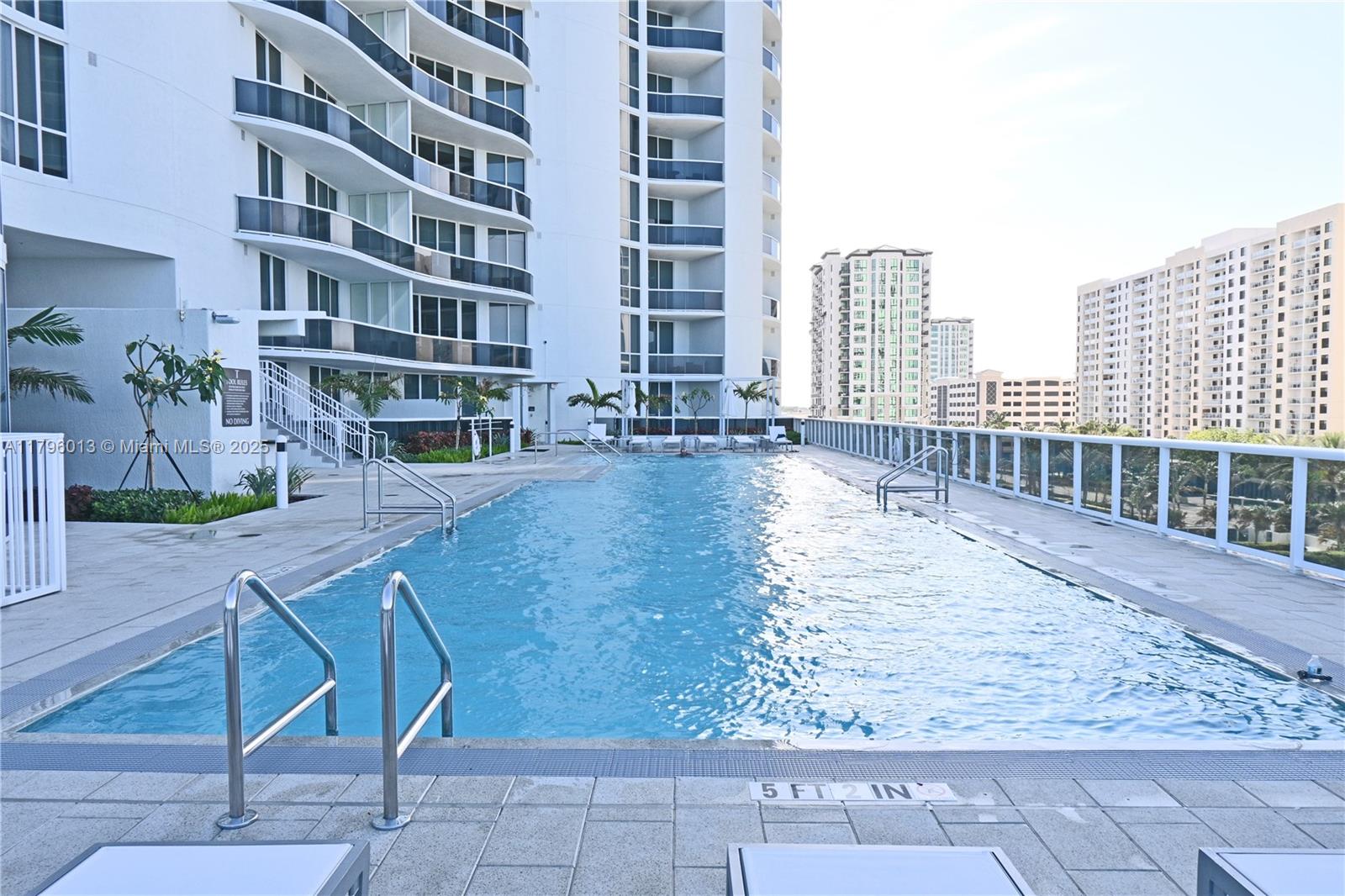 15811 Collins Ave #3107, Sunny Isles Beach FL 33160