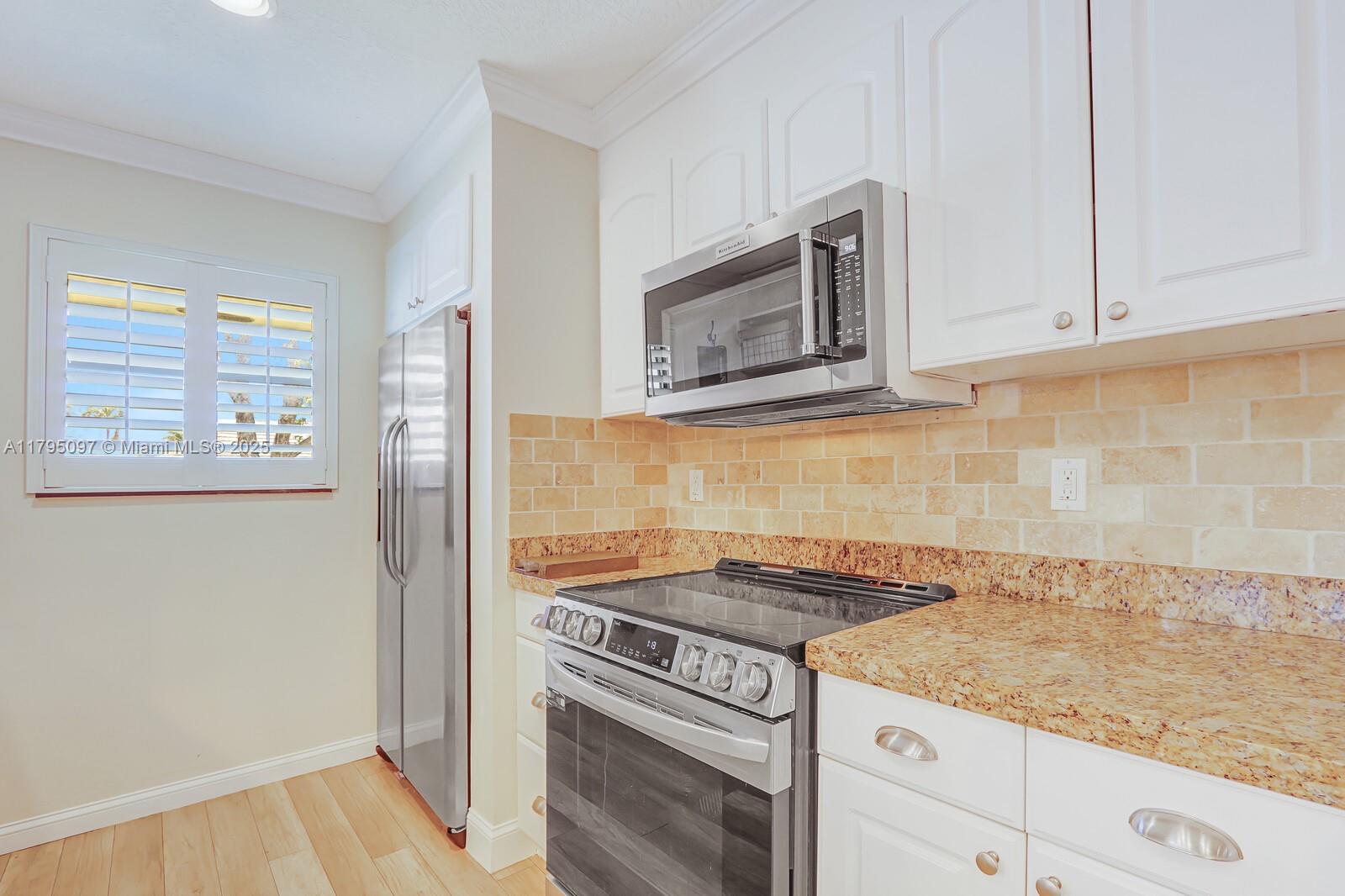 1127 E Seminole Ave #25D, Jupiter, Florida image 24