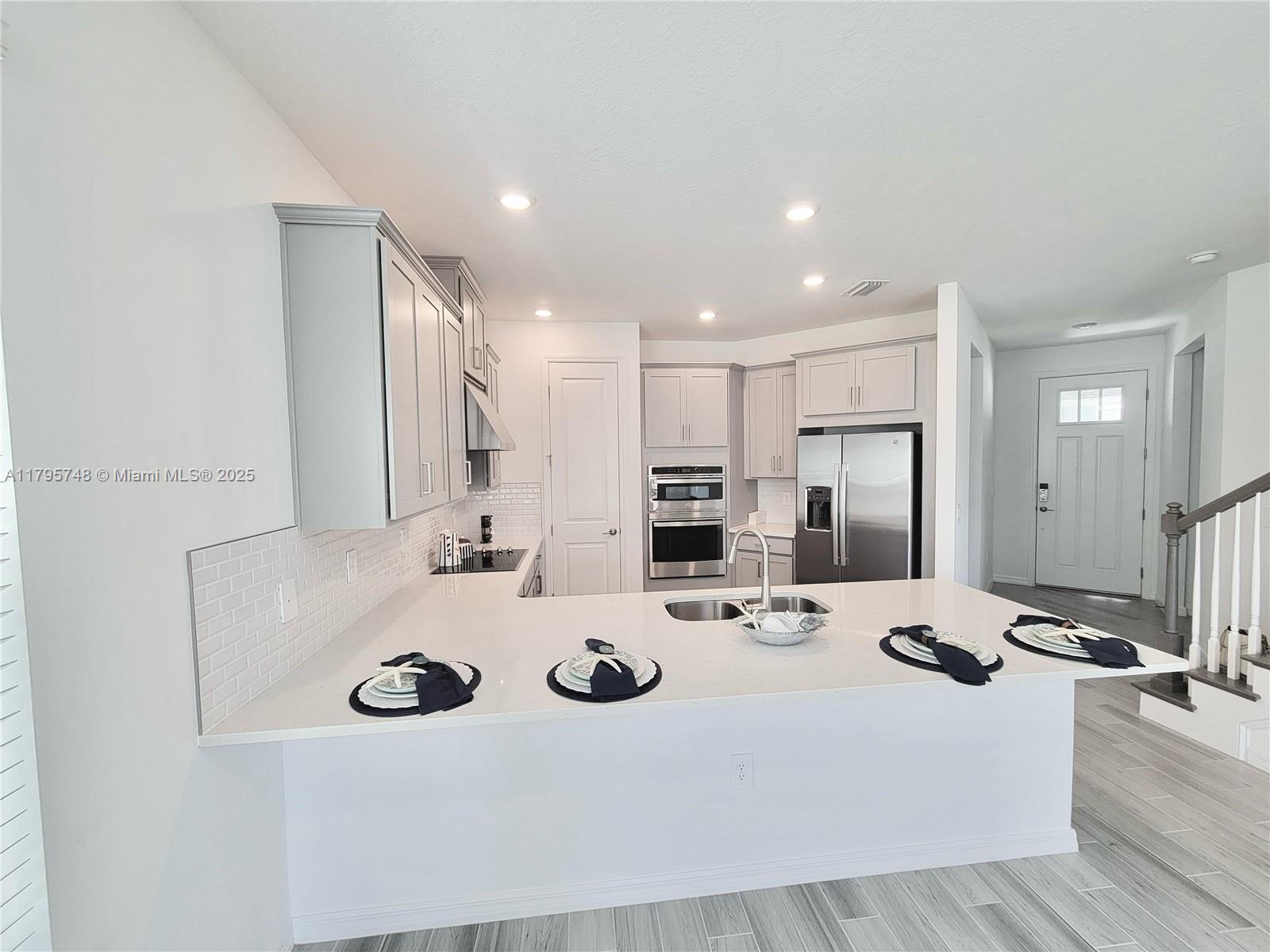 Property photo # 7
