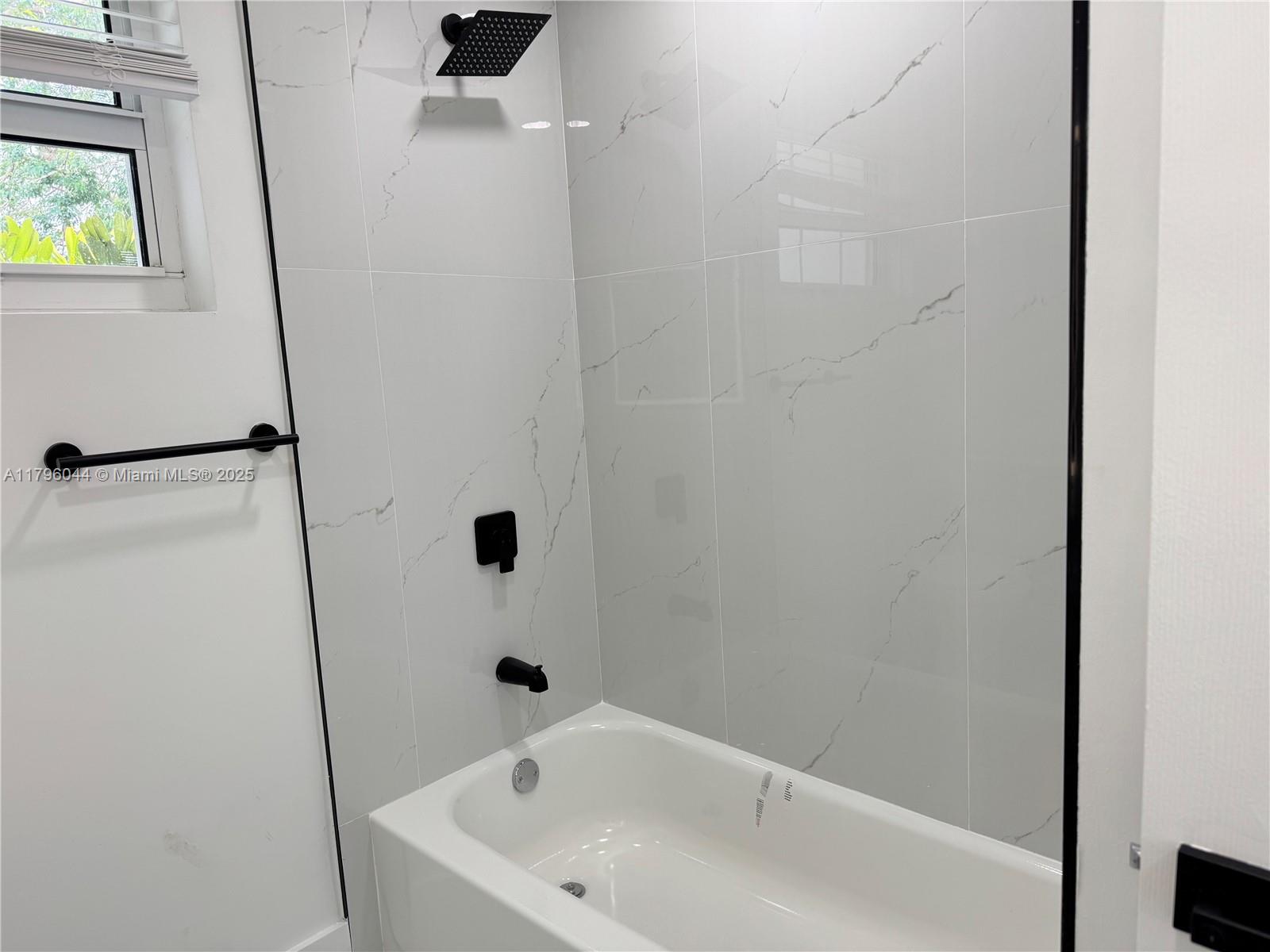 7765 W 15th Ave, Hialeah, Florida image 7