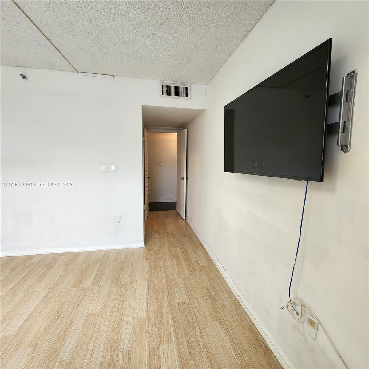 Listing Photo 46