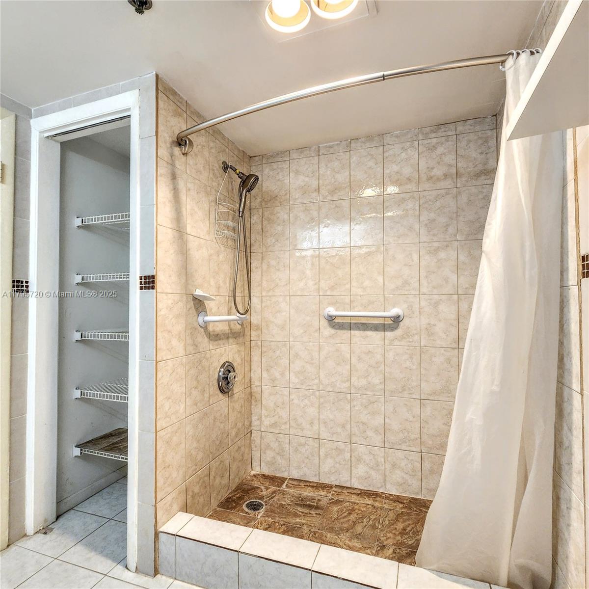 4001 Hillcrest Dr #602-4, Hollywood, Florida image 50
