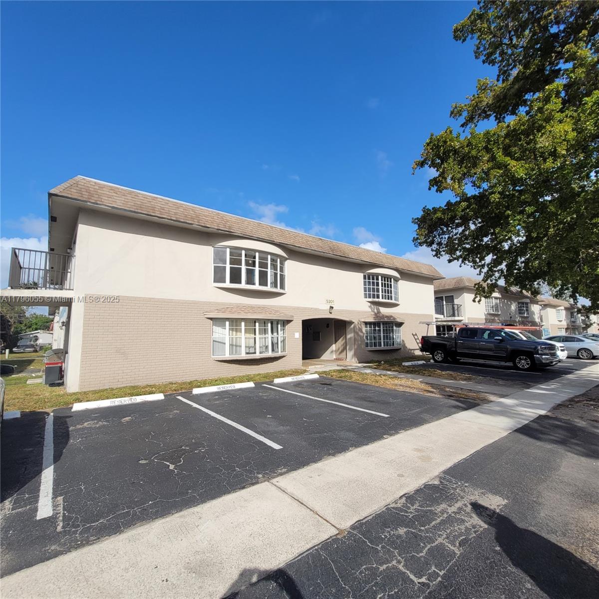 Property photo # 0