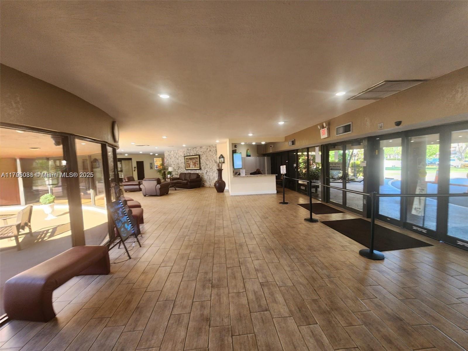 9010 Sunrise Lakes Blvd #304, Sunrise, Florida image 36