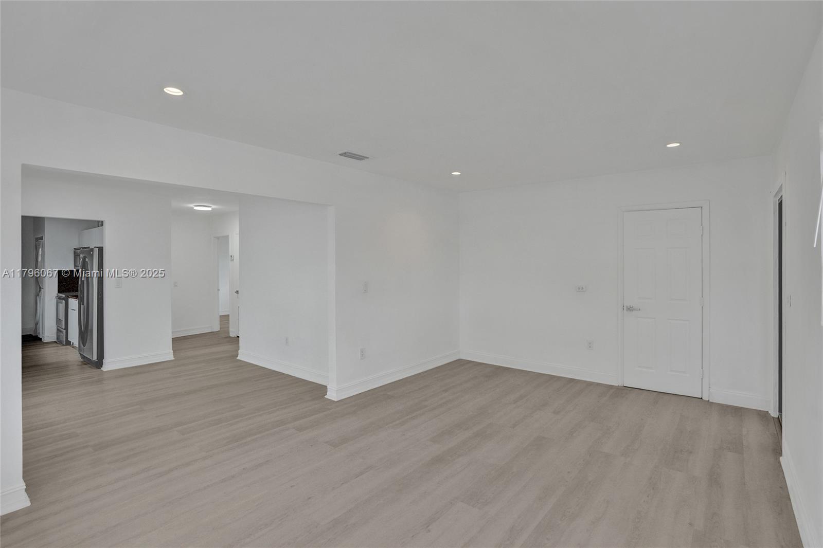 539 E 30th St, Hialeah, Florida image 7