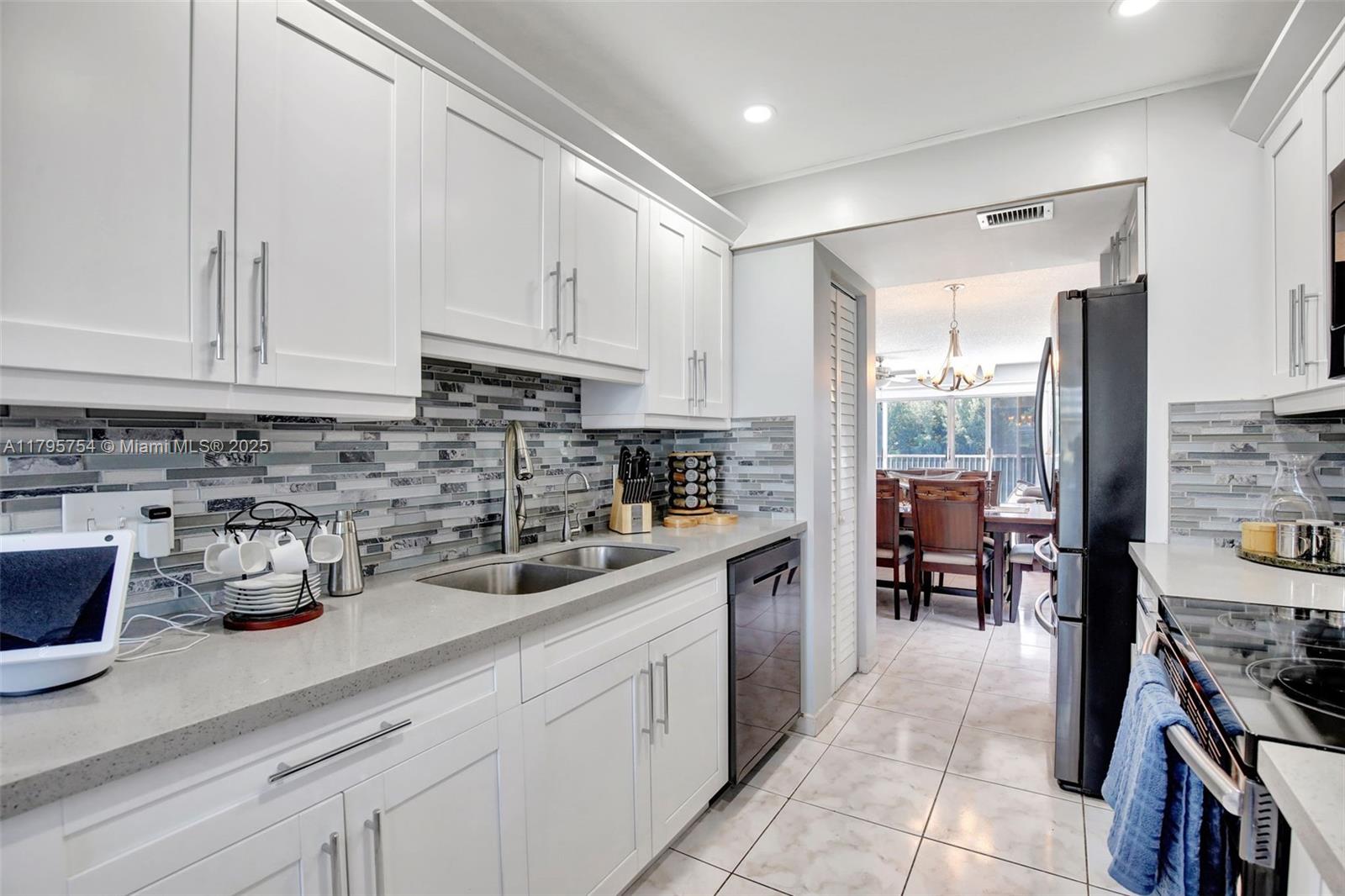900 SW 125th Way #312R, Pembroke Pines, Florida image 13