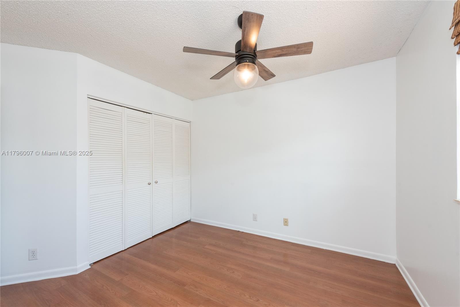 504 Bedford Ave, Weston, Florida image 21
