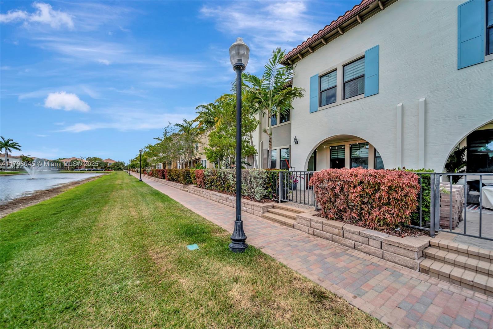 12512 NW 32nd Mnr, Sunrise, Florida image 39