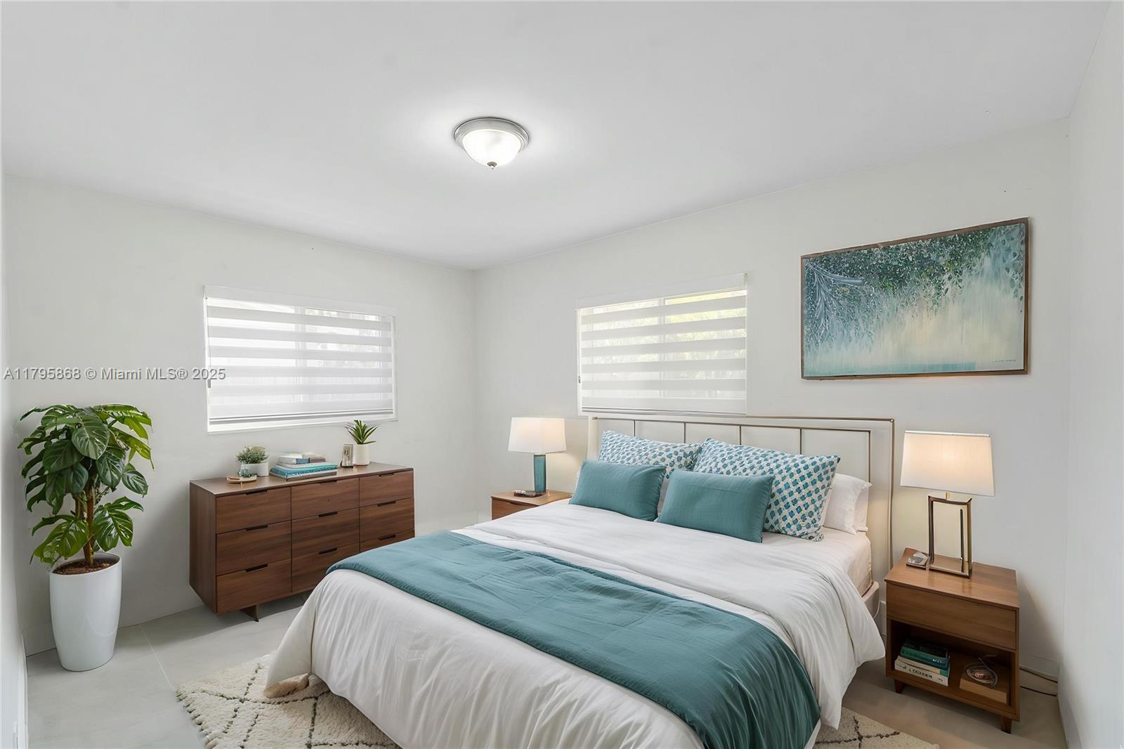 Listing Photo 11
