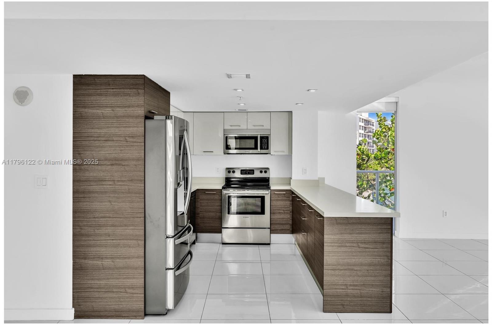 Property photo # 2