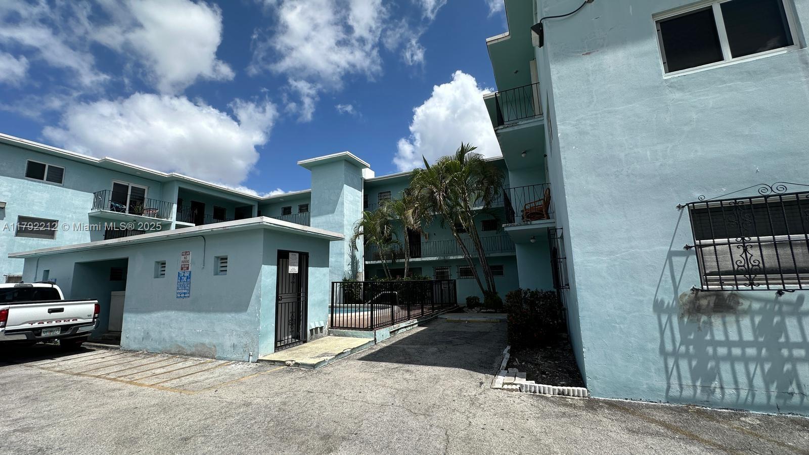 Property photo # 0