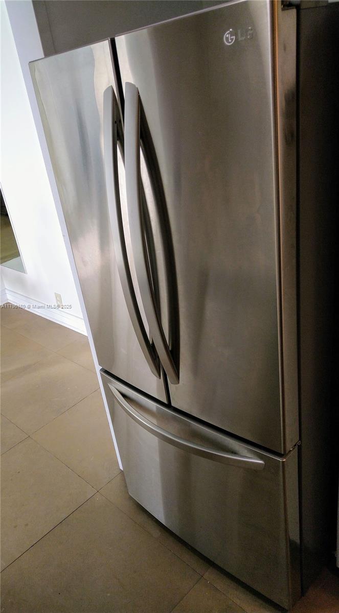 Property photo # 4