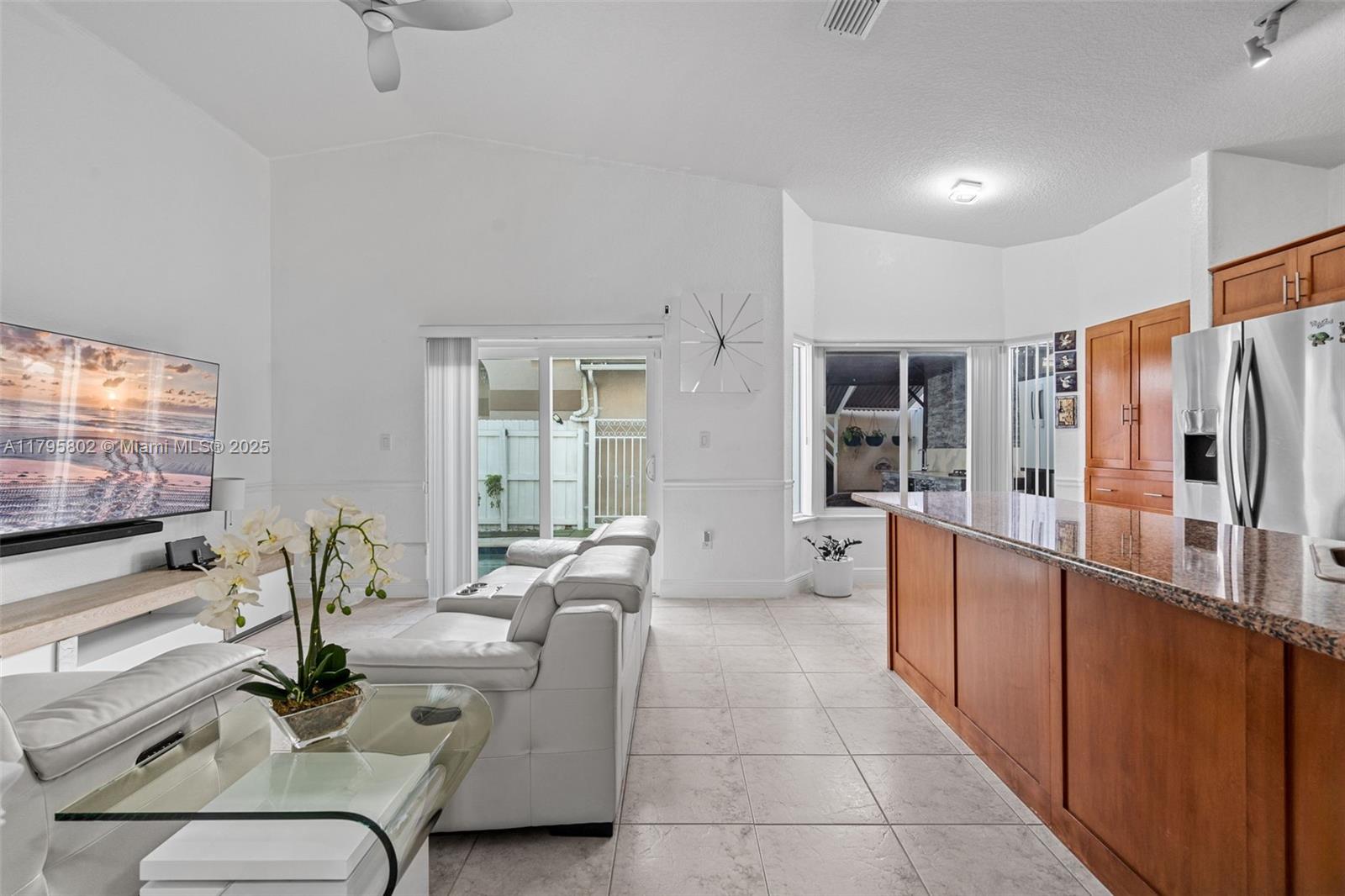 14162 NW 87th Ct, Miami Lakes, Florida image 10