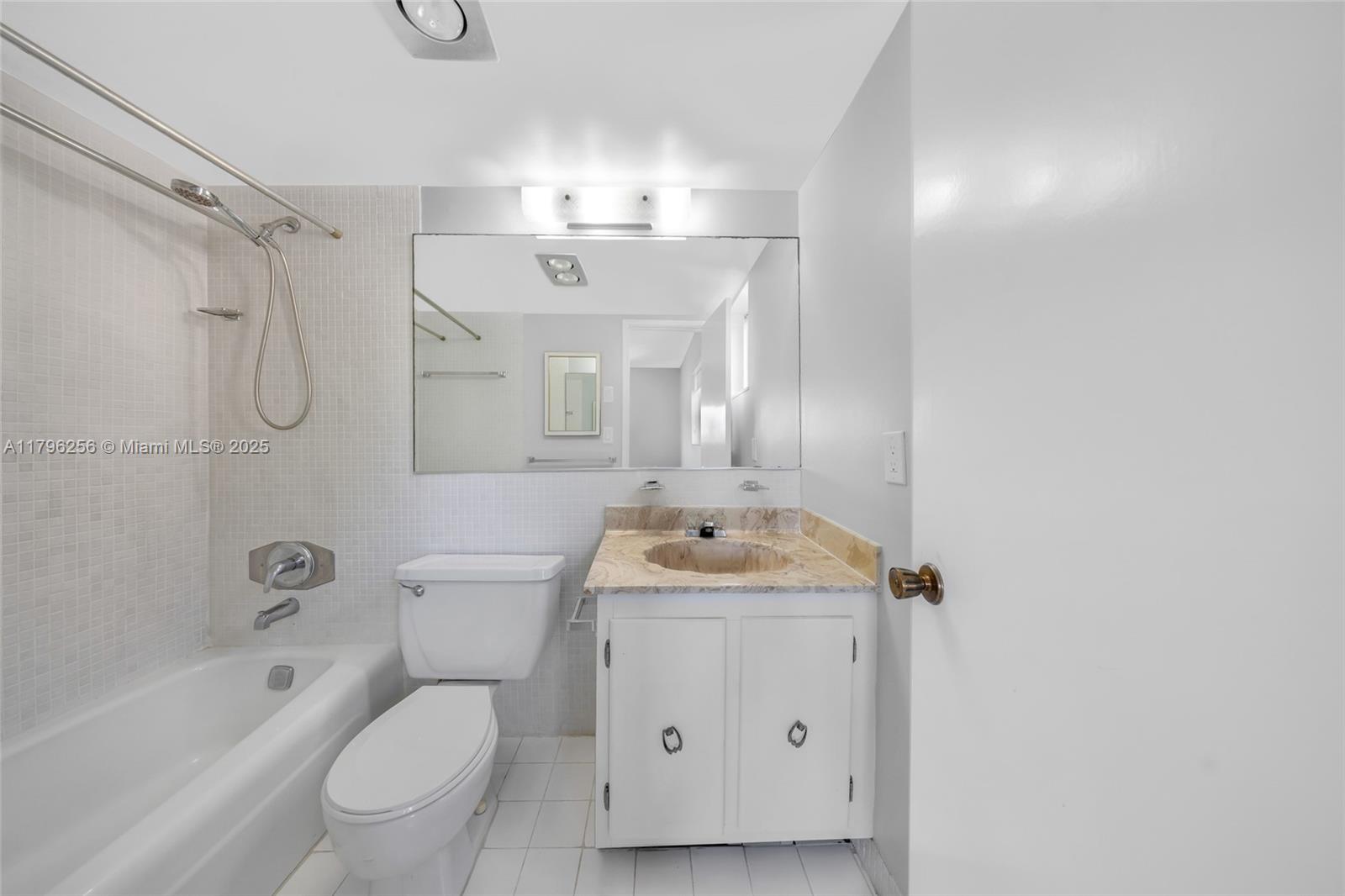 Property photo # 7