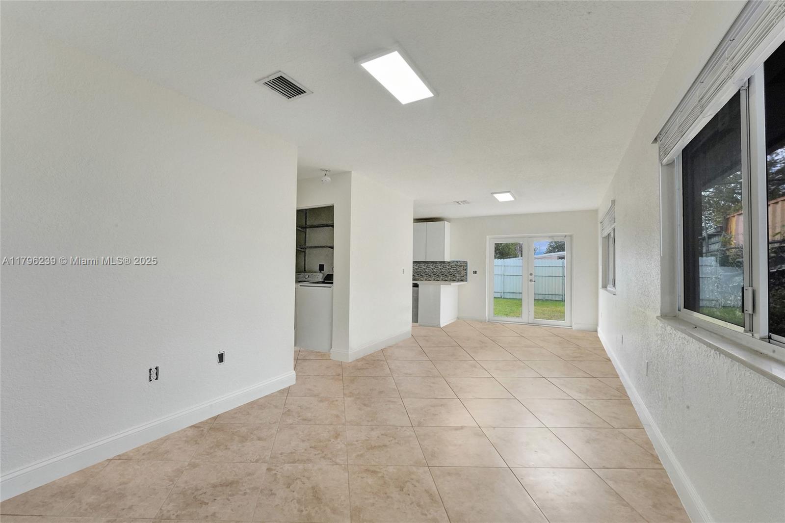 Property photo # 8