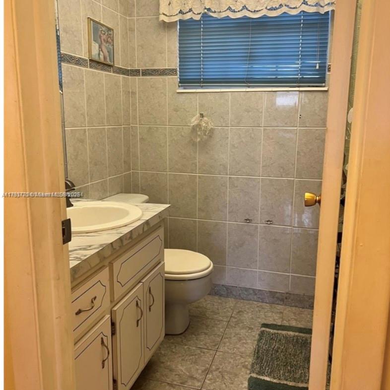 Property photo # 8