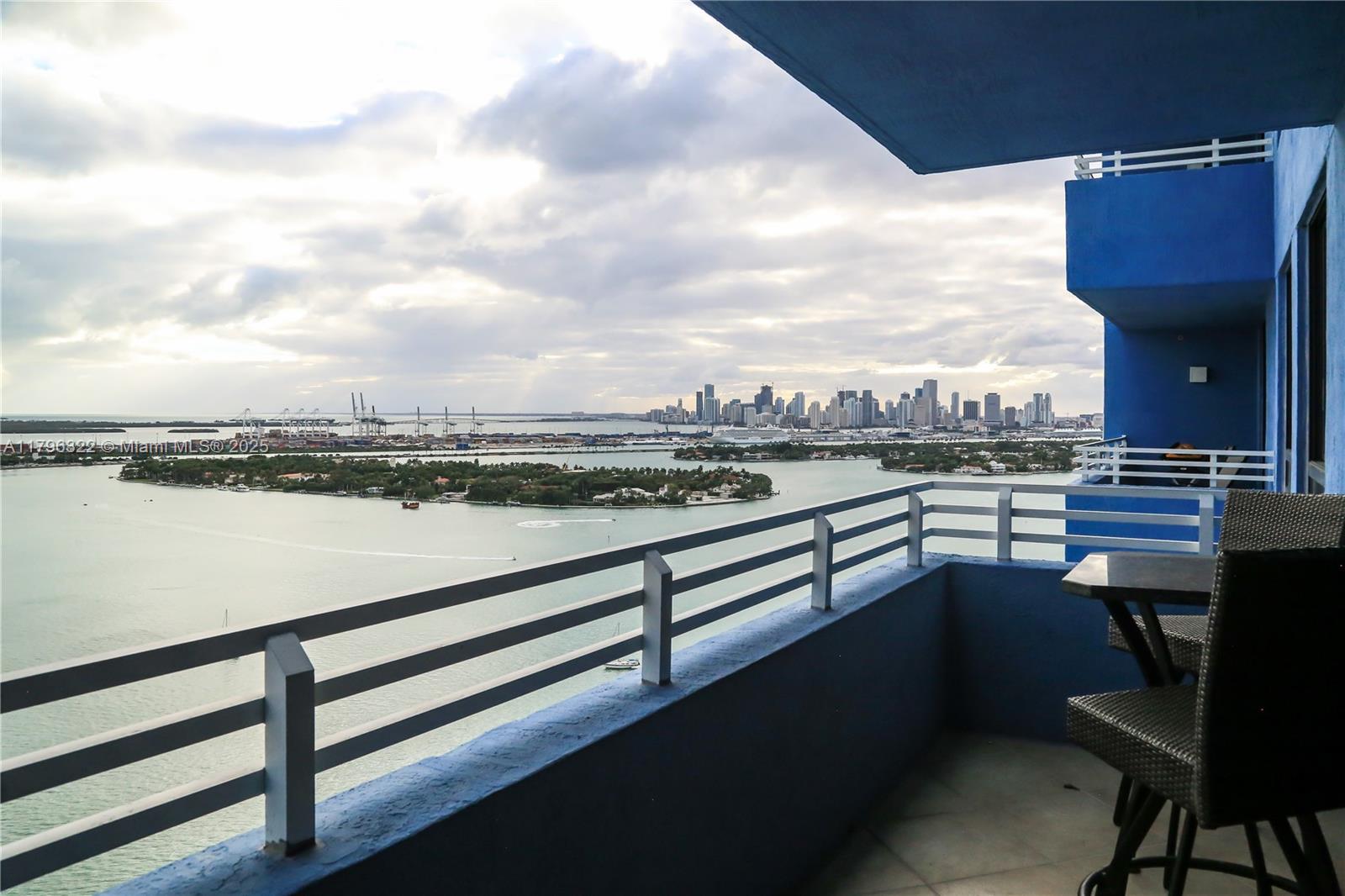 1330 West Ave #2906, Miami Beach FL 33139