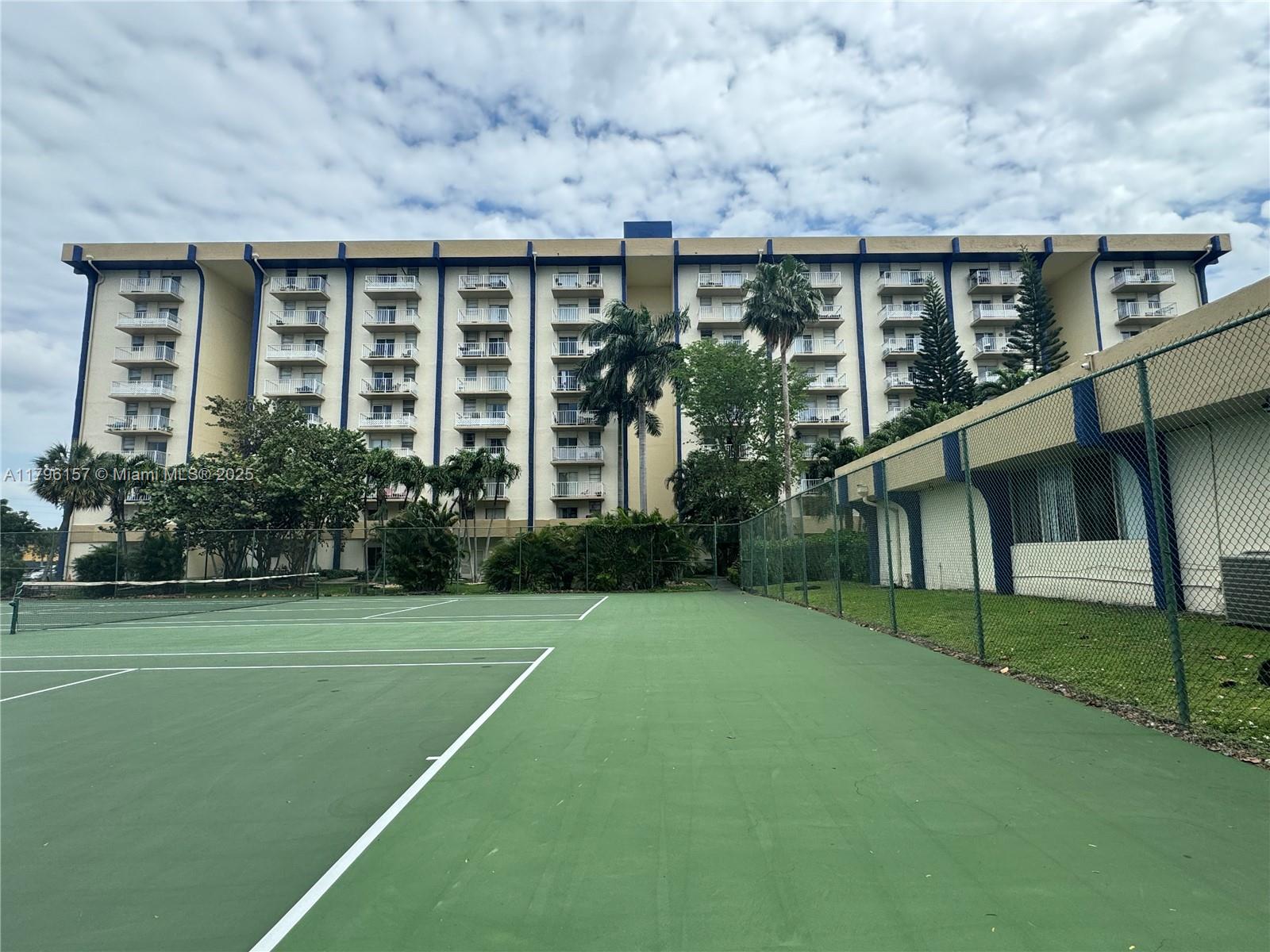 Listing Photo 6
