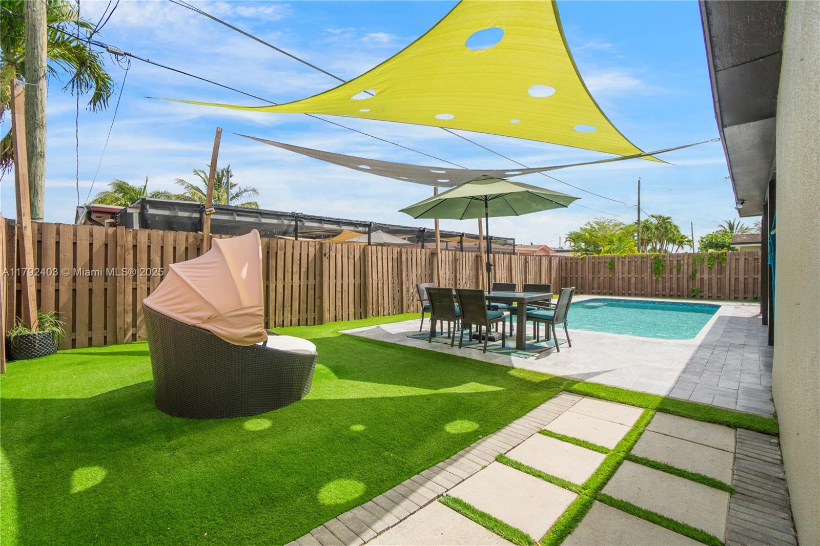 11811 NW 29th St, Sunrise, Florida image 23