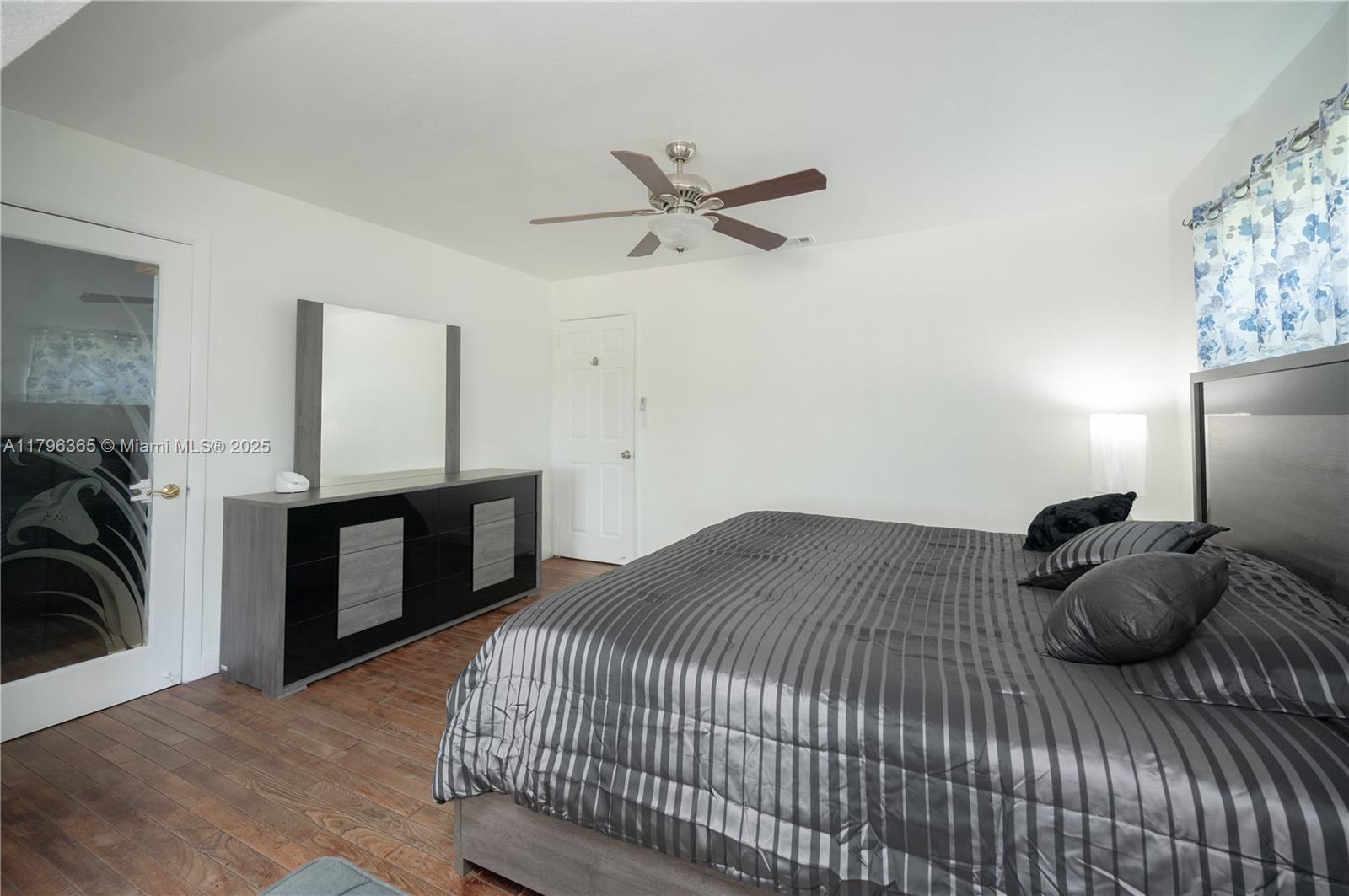 717 E River Dr, Margate, Florida image 21