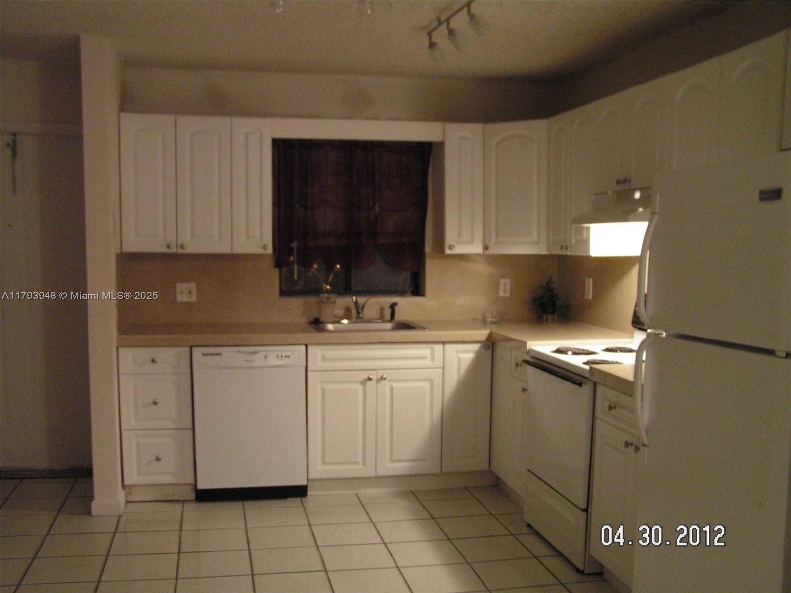 Property photo # 3