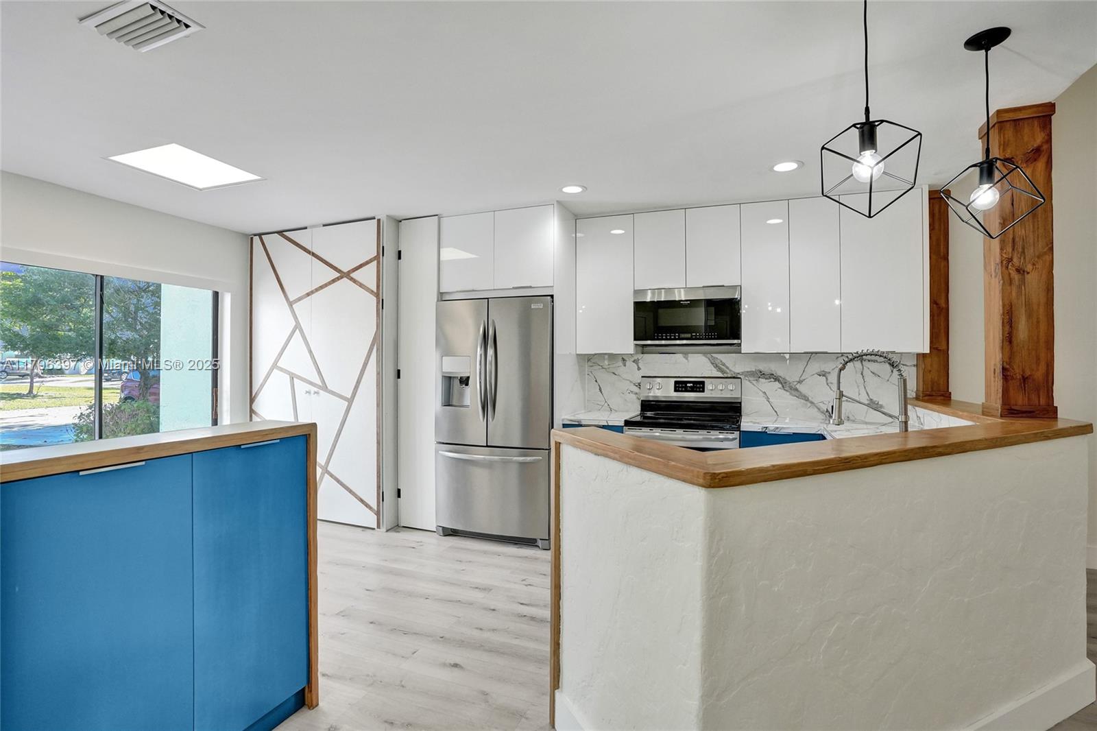 Property photo # 3