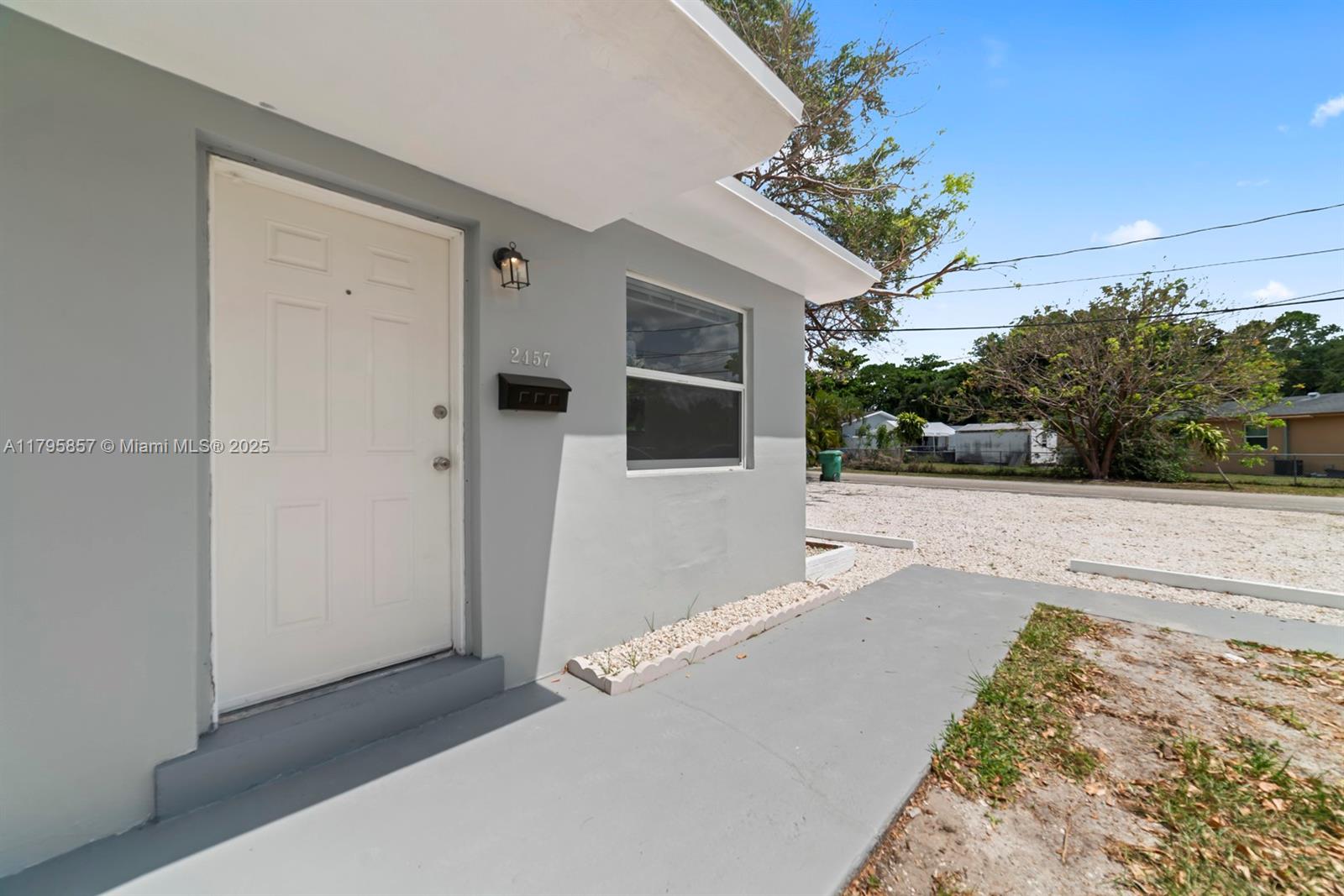 Property photo # 2