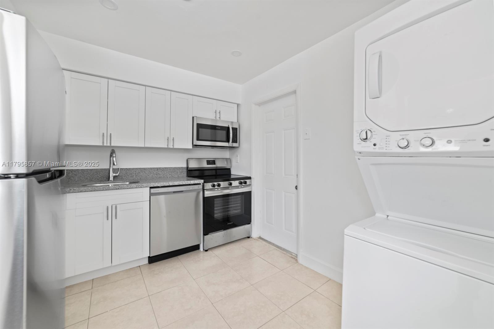 Property photo # 8