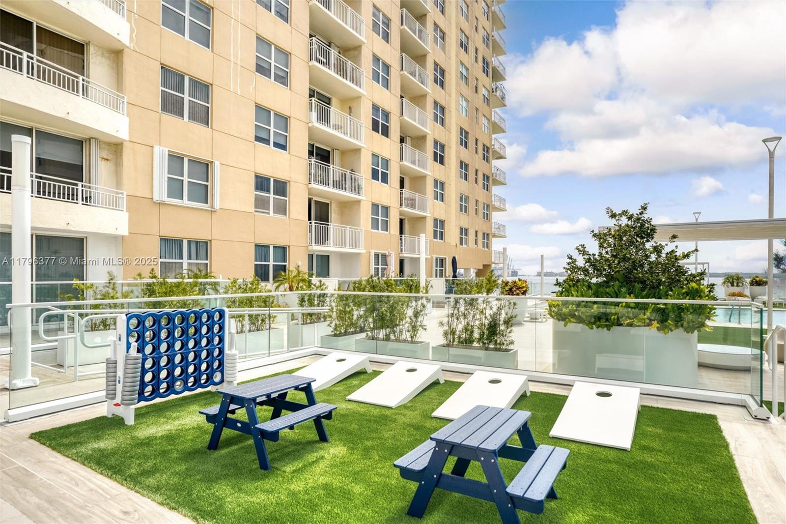 770 Claughton Island Dr #1114, Miami FL 33131