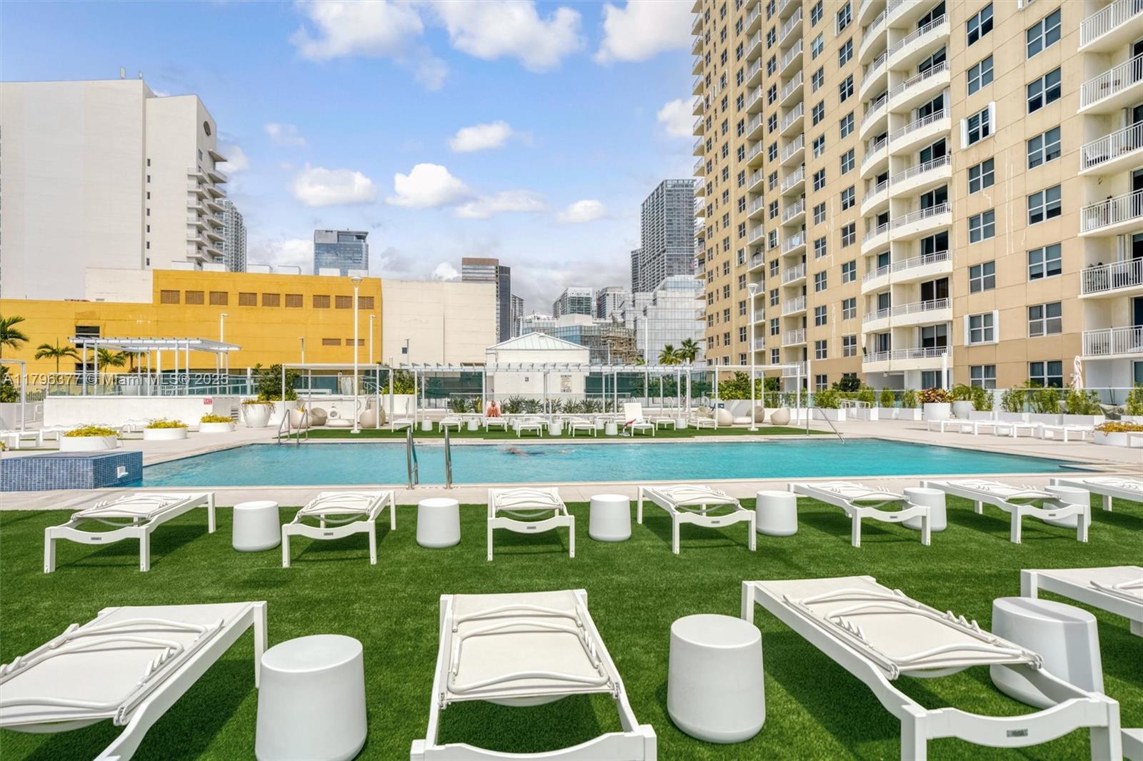 770 Claughton Island Dr #1114, Miami FL 33131