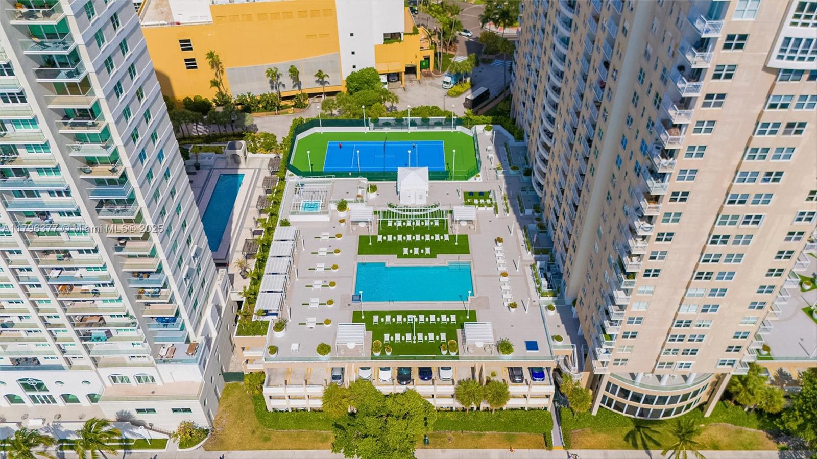 770 Claughton Island Dr #1114, Miami FL 33131