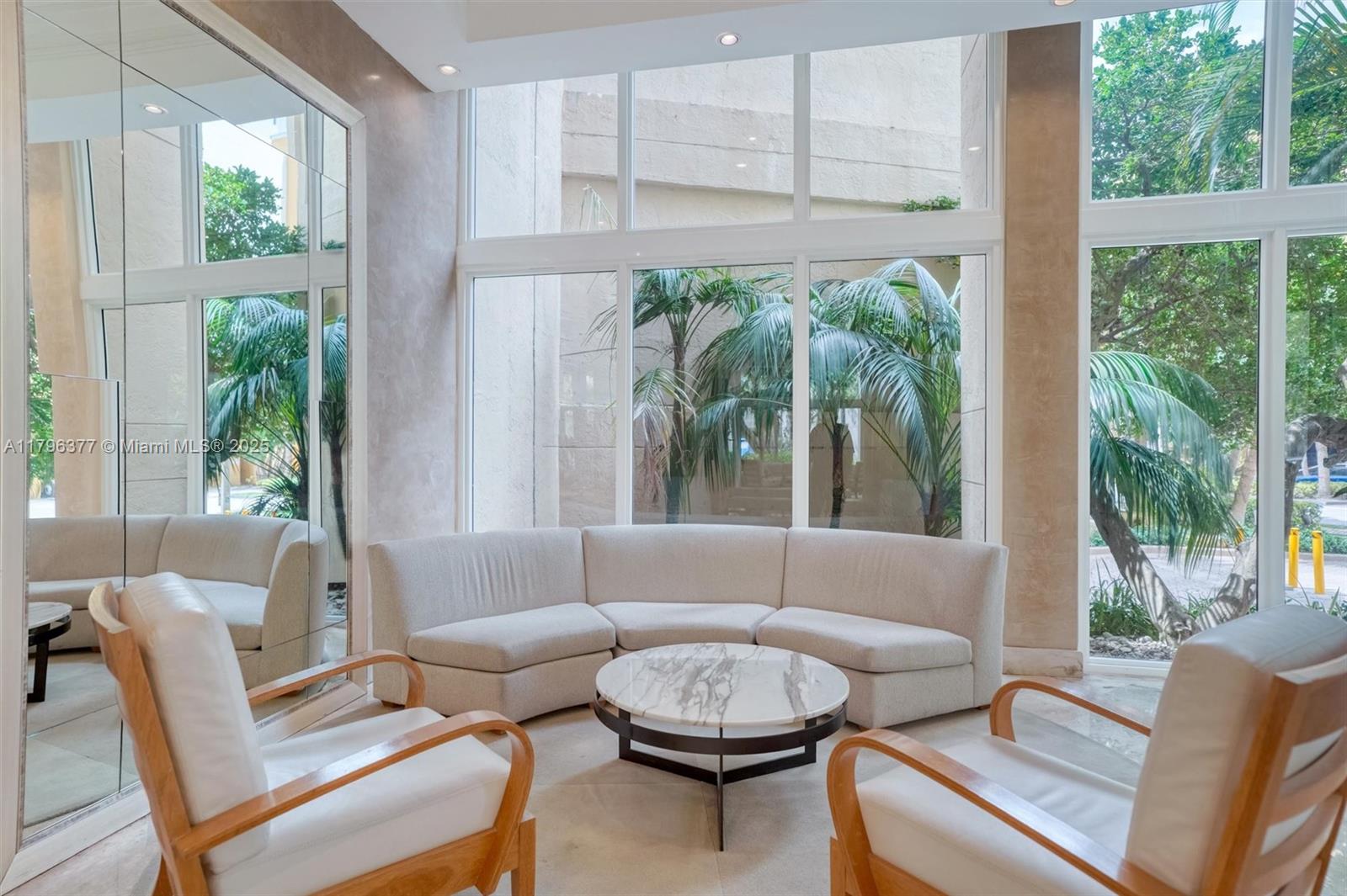 770 Claughton Island Dr #1114, Miami FL 33131
