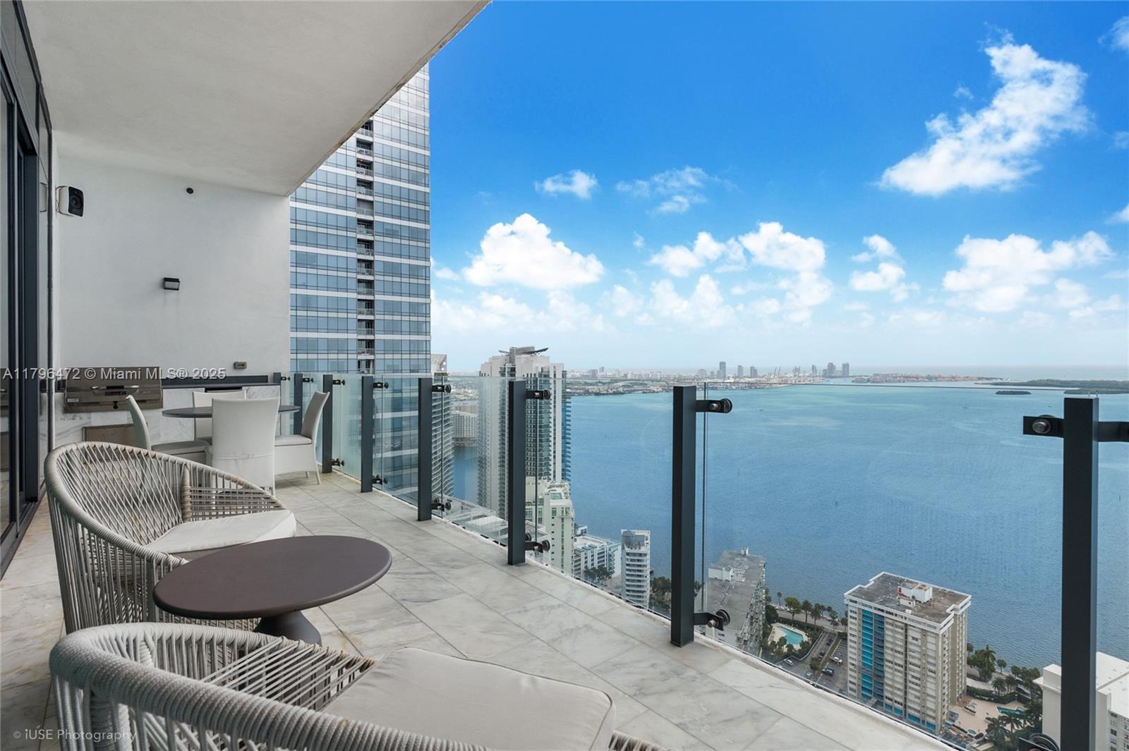 Rarely available lower PH 4 Bed/ 4.5 Bath with incredible unobstructed Bay and City views from the 48th floor.
Residence features only 2 units on the same floor, double door entry, extra high ceilings and expansive balcony
with summer kitchen and electric BBQ. This fully furnished unit is ready for move in with Italkraft kitchen
cabinetry, state of the art Wolf, Bosch, and SubZero appliances, wine cooler and espresso machine. Full Laundry
room with electrolux washer/dryer. En suite bedrooms are spacious with automatic black out shades and large
closets. Tenant occupied until June 30, 2025.