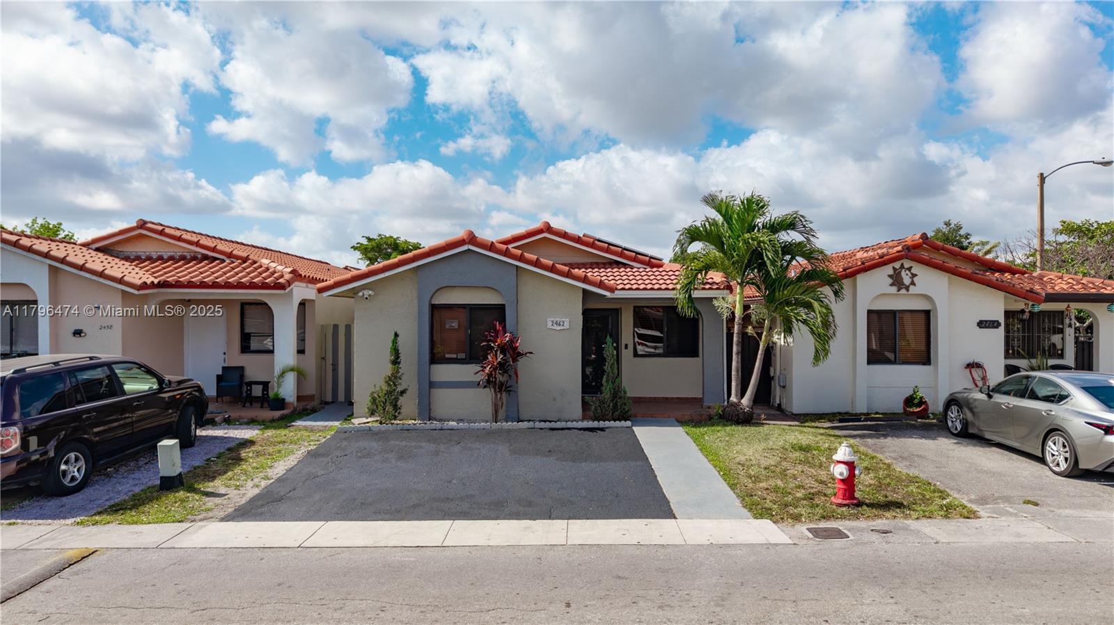 2462 W 65th St, Hialeah, Florida image 1
