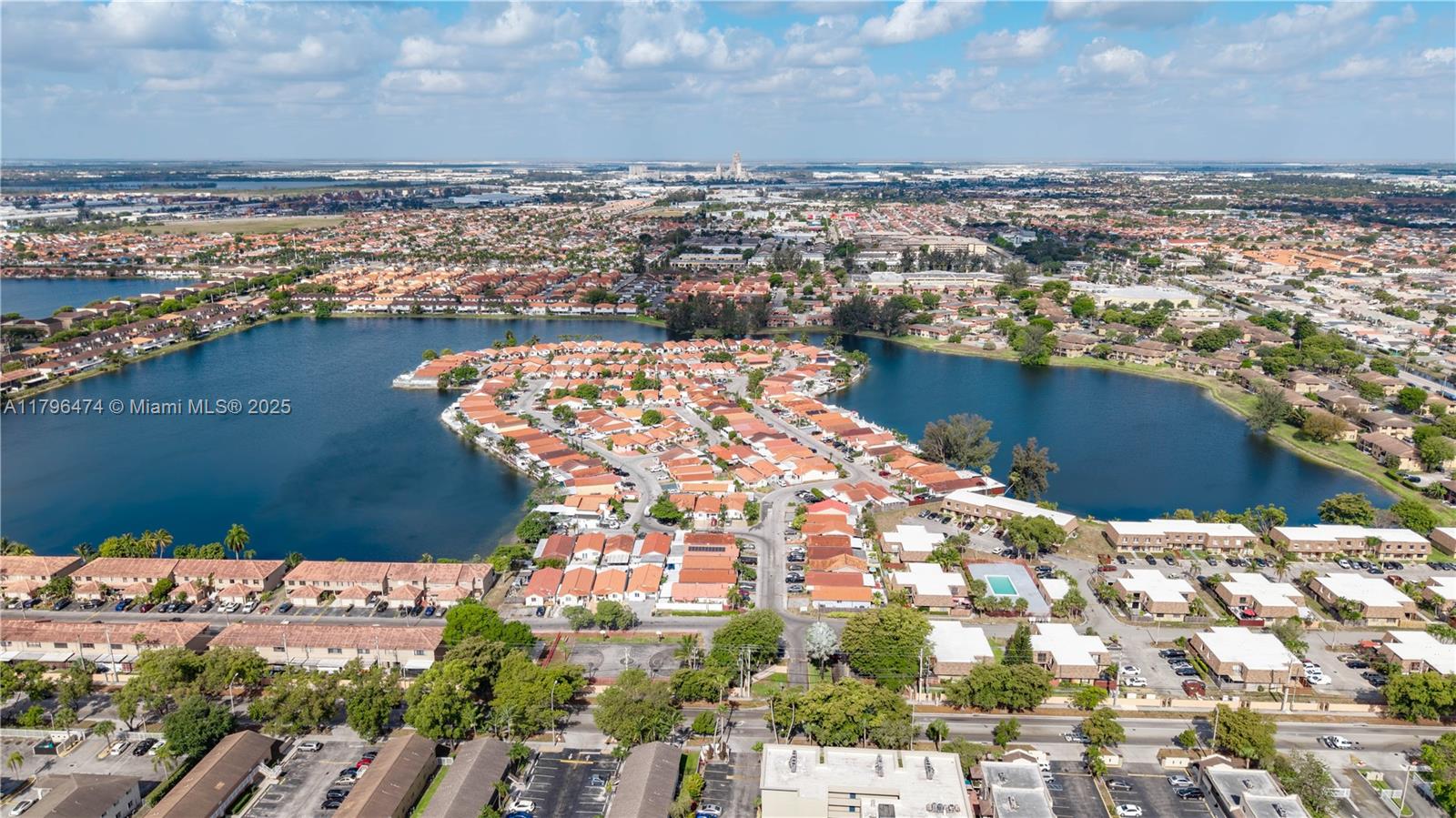 2462 W 65th St, Hialeah, Florida image 29