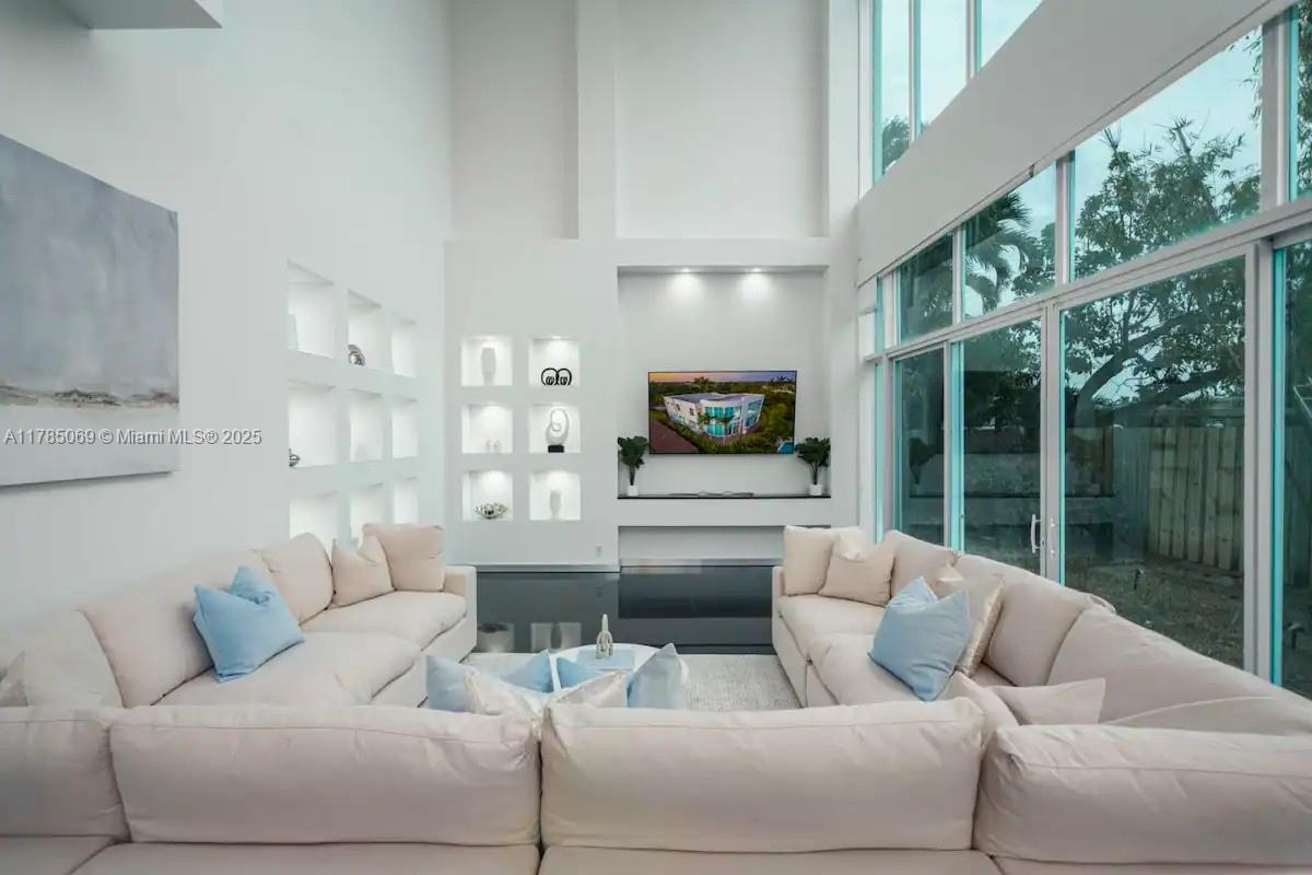 5432 NE 21st Ter, Fort Lauderdale, Florida image 4