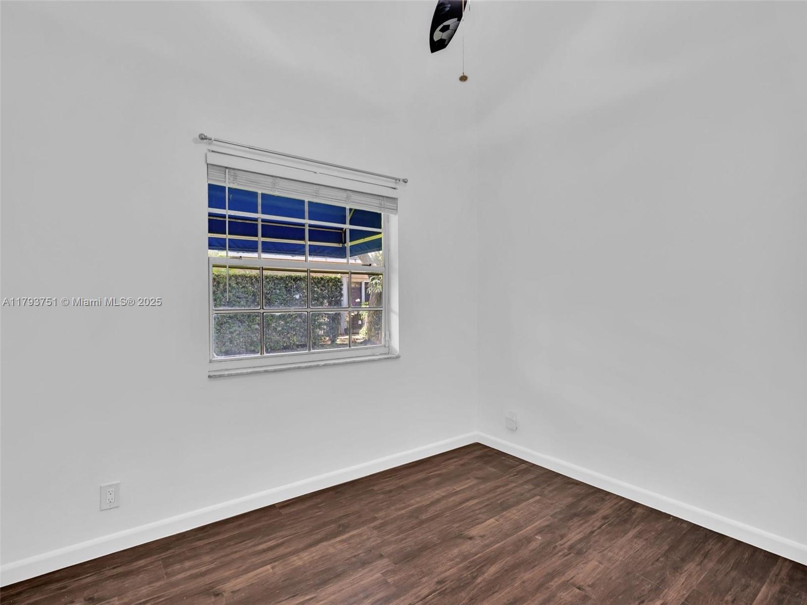 Listing Photo 29