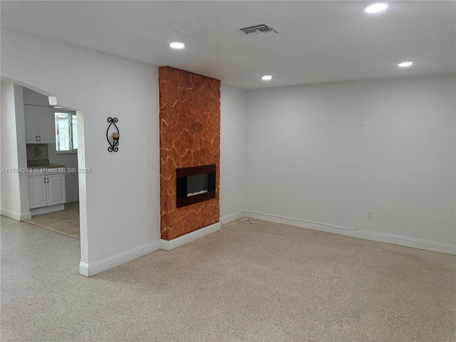 4430 NW 175th St, Miami Gardens, Florida image 3