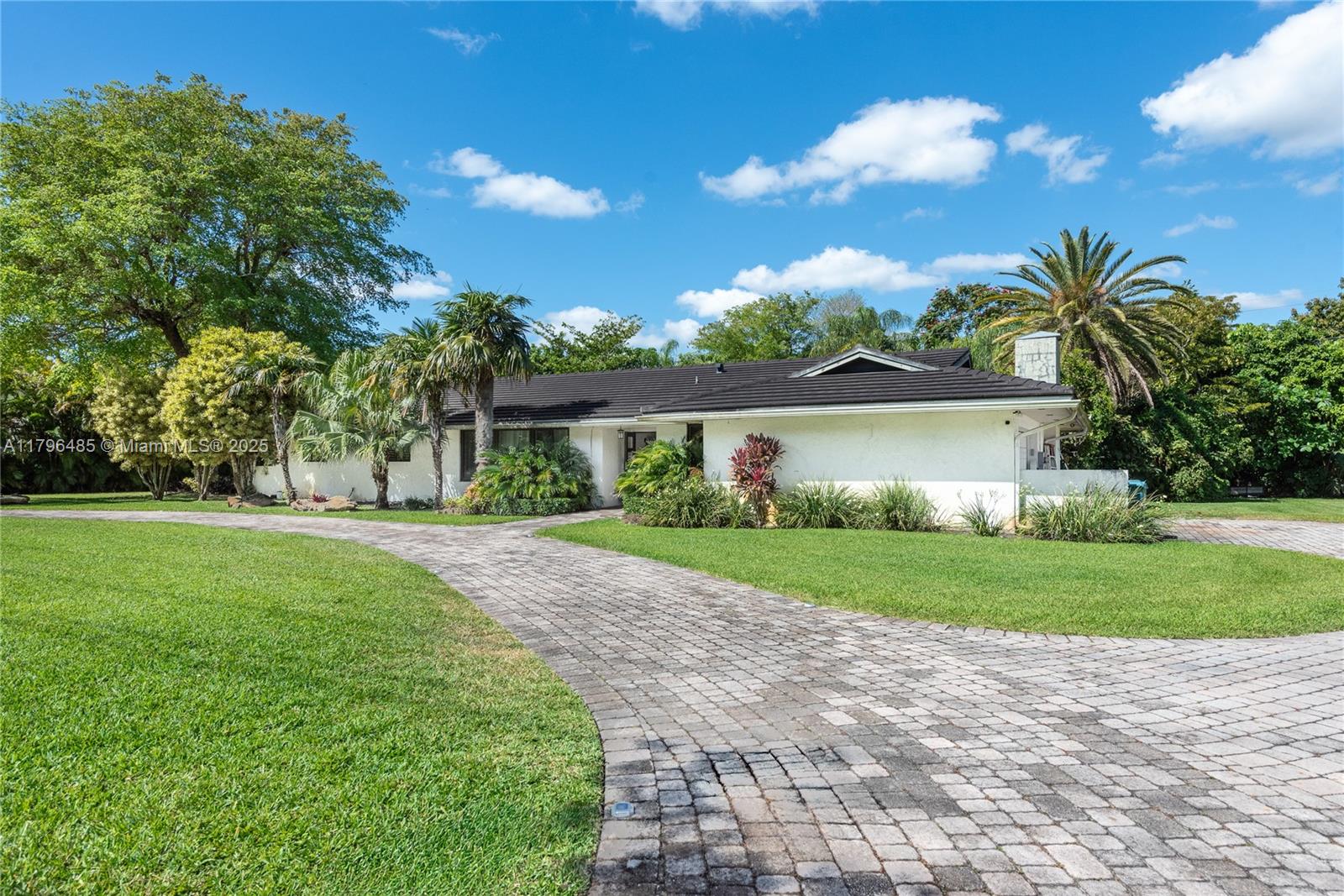 12300 SW 67th Ave, Pinecrest, Florida image 3