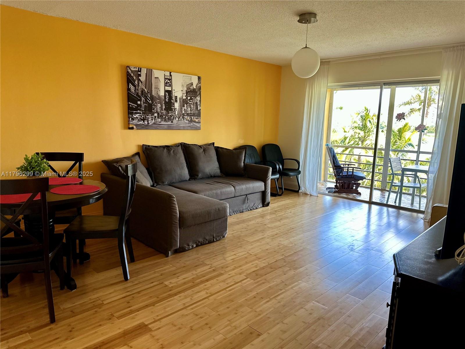 Property photo # 4