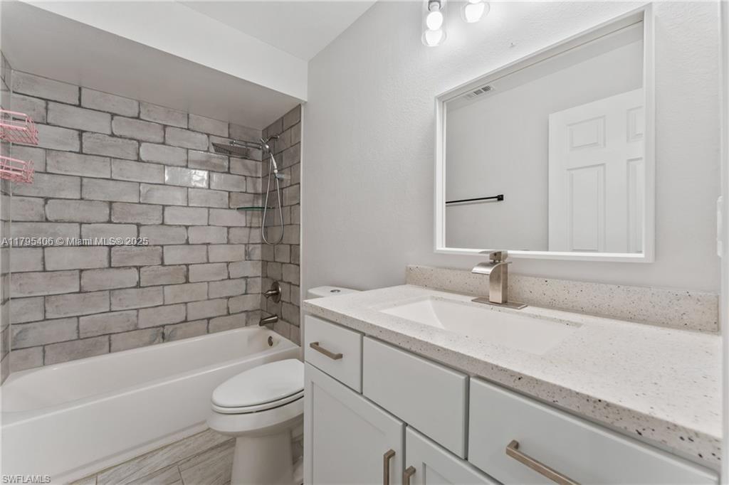6312 Royal Woods Dr, Fort Myers, Florida image 18